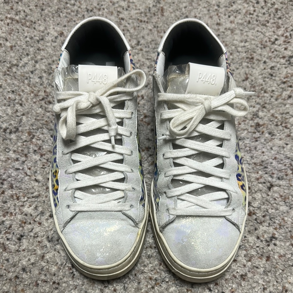 P448 White Distressed Low-Top Sneakers